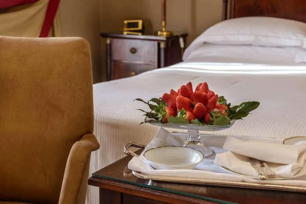 Moevenpick Hotel Bari 4*,  Italy