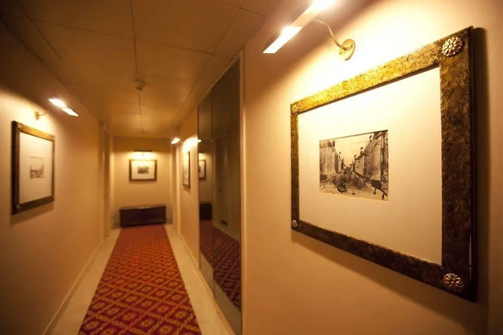 Moevenpick Hotel Bari