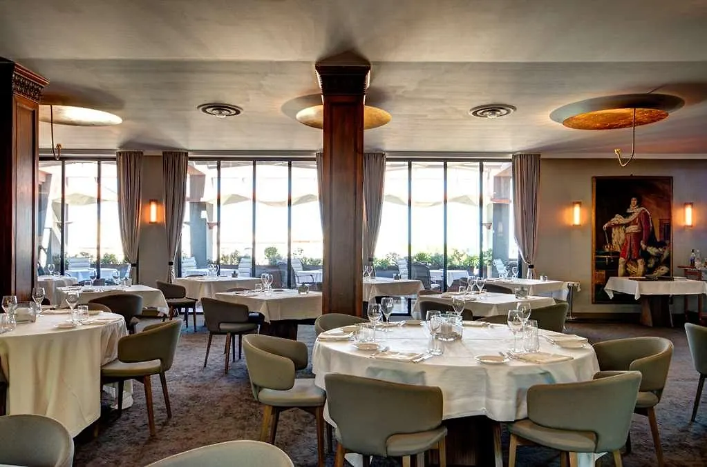 Moevenpick Hotel Bari
