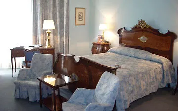 Moevenpick Hotel Bari 4*,