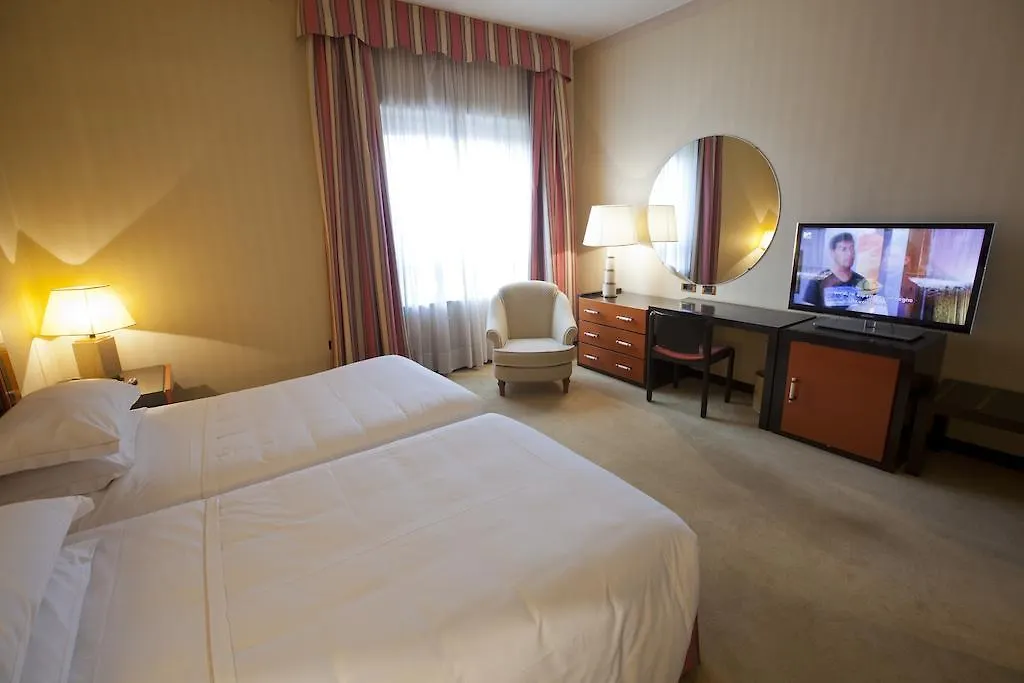 Moevenpick Hotel Bari